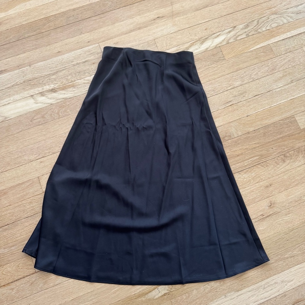 Amazon Classic Black A-Line Skirt